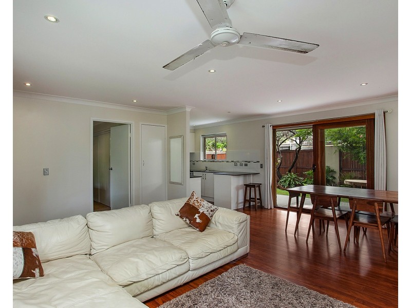176 Nobby Parade, Miami QLD 4220