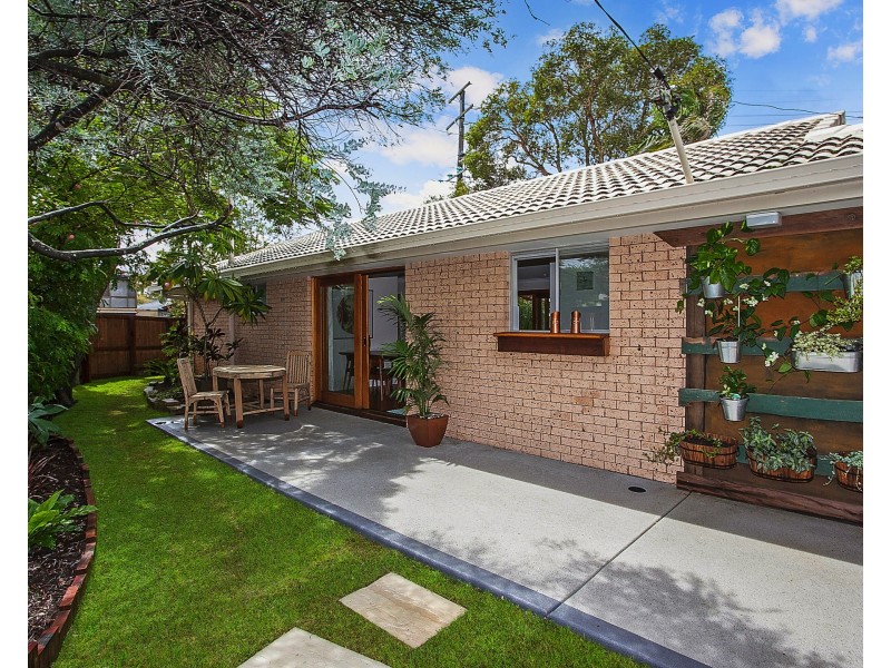 176 Nobby Parade, Miami QLD 4220