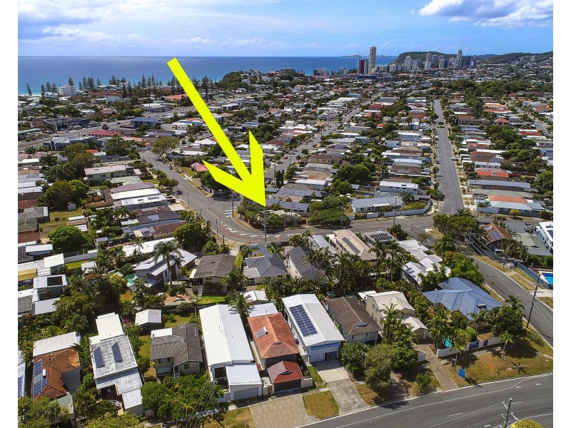 176 Nobby Parade, Miami QLD 4220