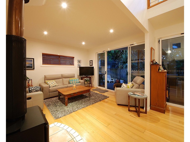 12 Messines Crescent, Miami QLD 4220