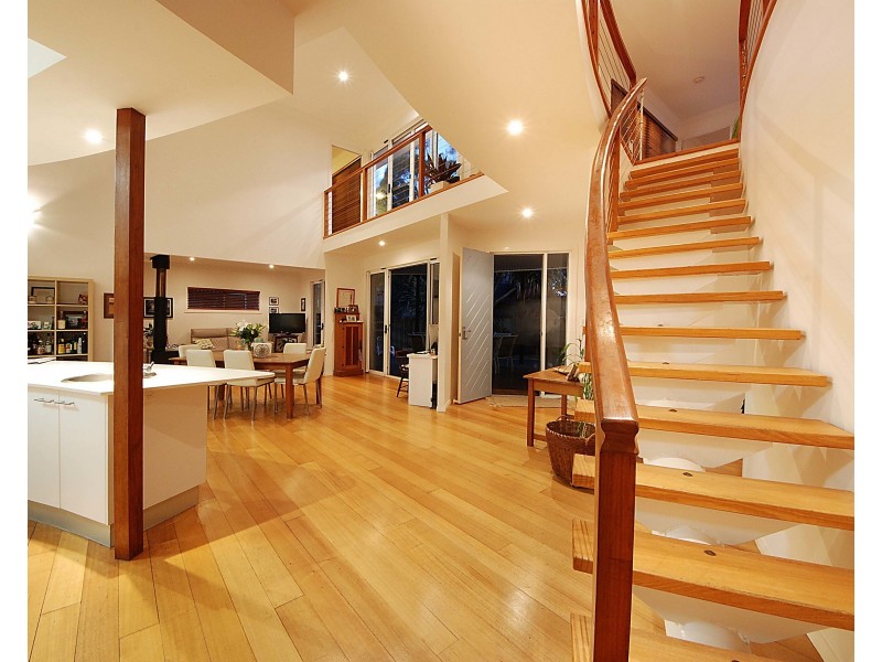 12 Messines Crescent, Miami QLD 4220