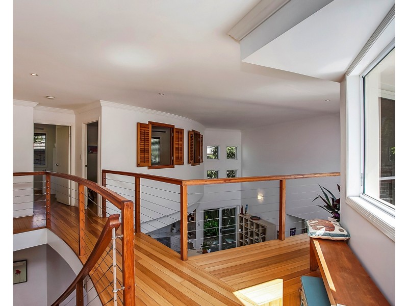 12 Messines Crescent, Miami QLD 4220