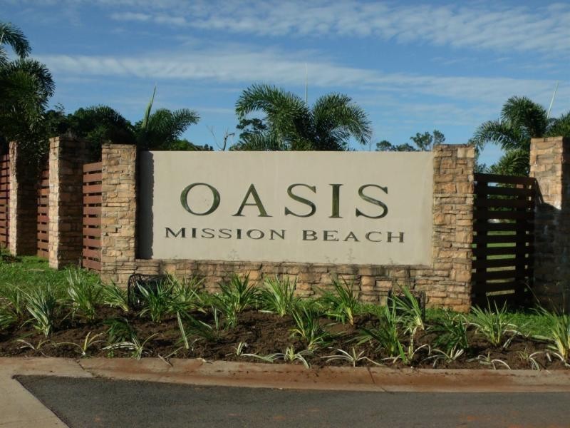 6 Sandy Close, Oasis, Mission Beach QLD 4852
