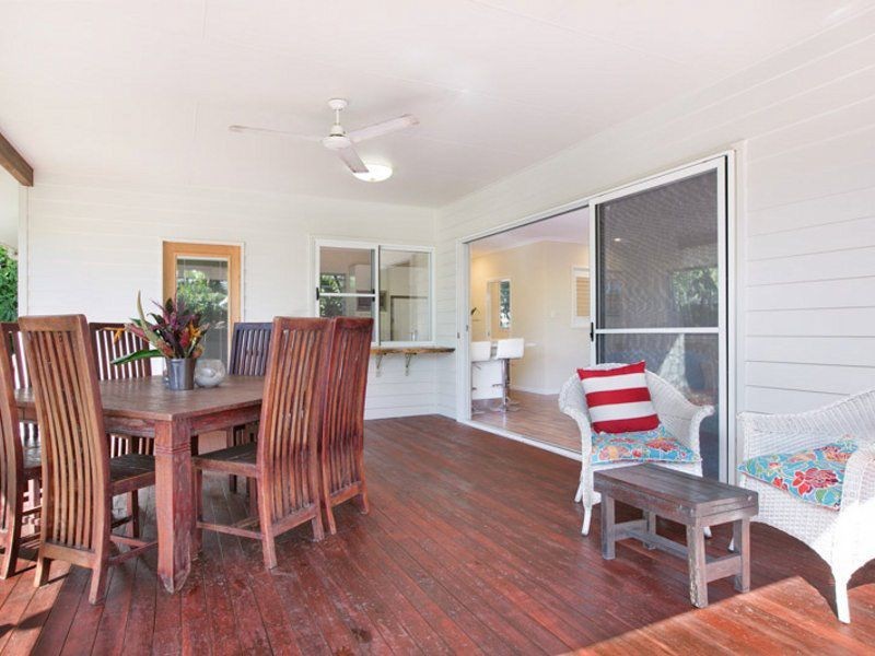 15 Spurwood Close, Wongaling Beach QLD 4852