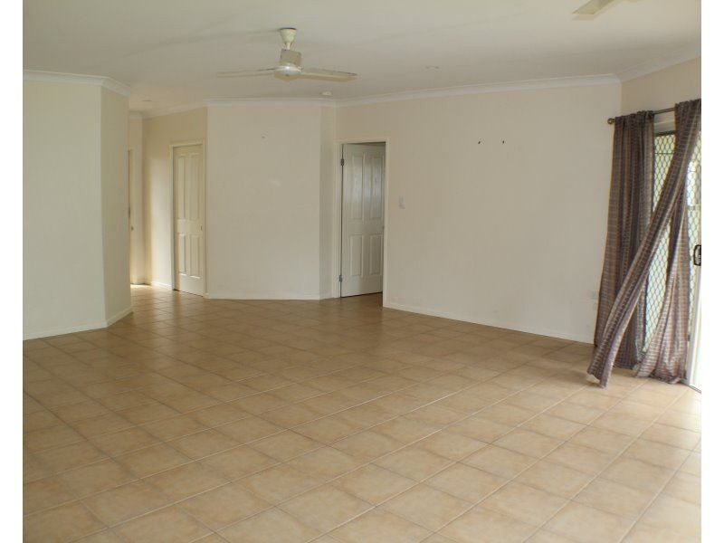 12 Jessie Lane, South Mission Beach QLD 4852