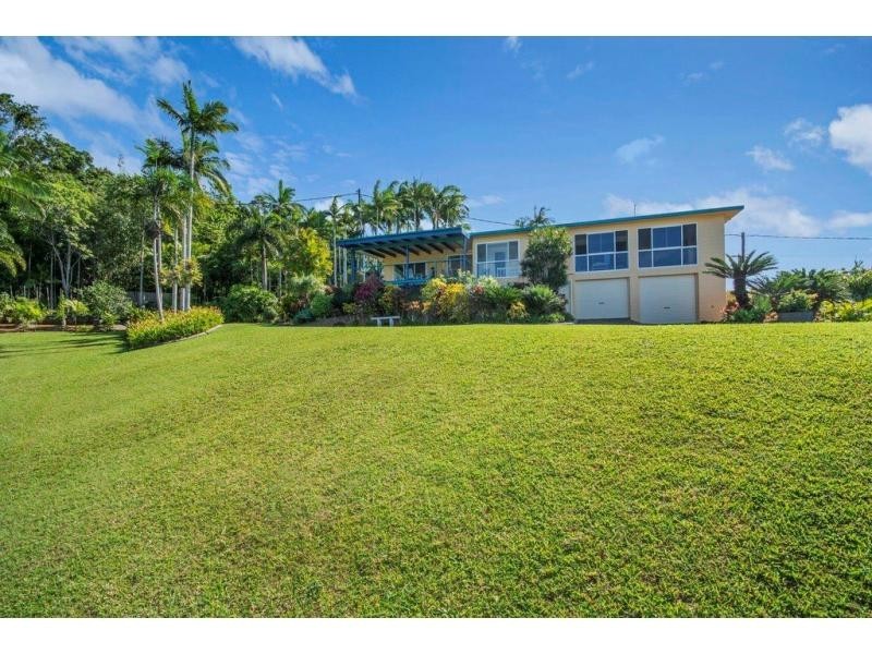 550 Etty Bay Road, Etty Bay QLD 4858