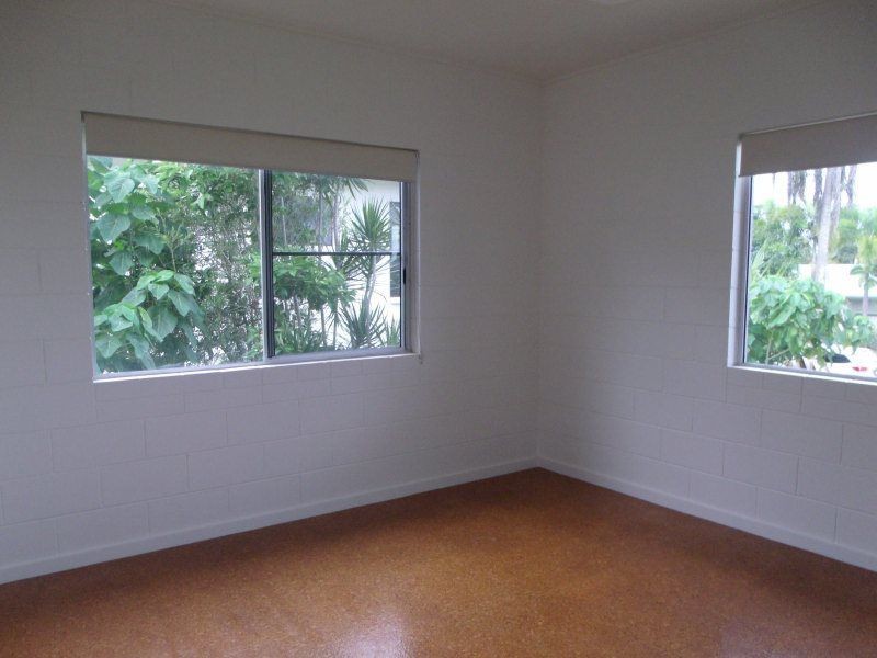 25 Holland Street, Wongaling Beach QLD 4852