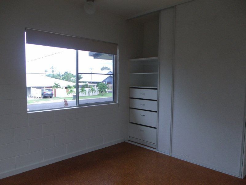 25 Holland Street, Wongaling Beach QLD 4852
