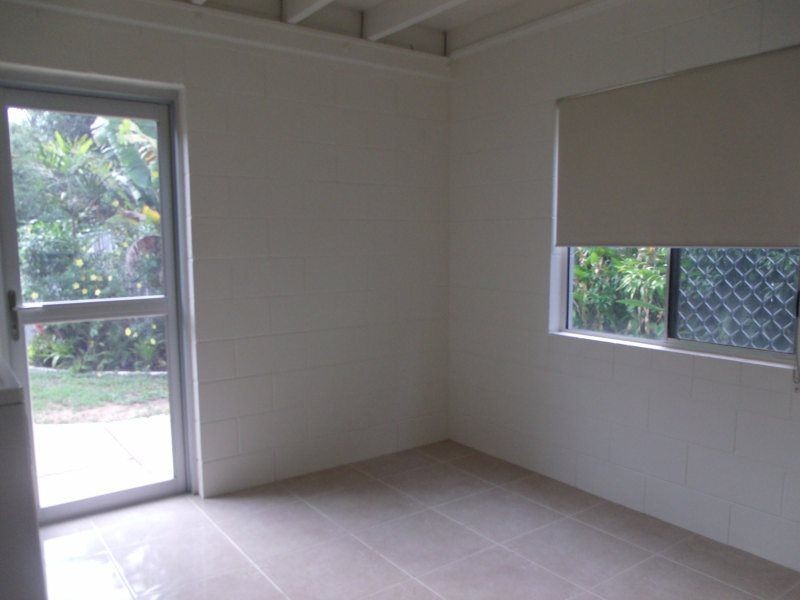 25 Holland Street, Wongaling Beach QLD 4852
