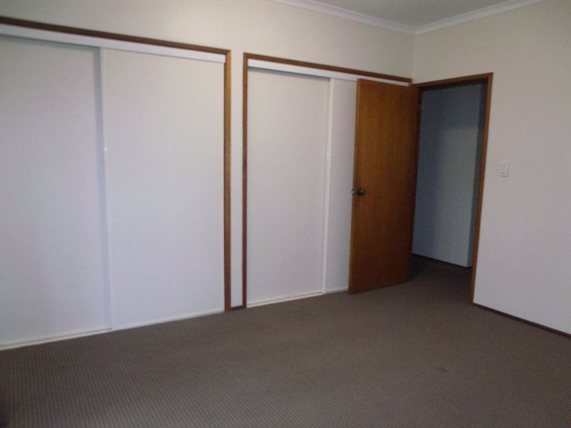 25 Seafarer Street, South Mission Beach QLD 4852