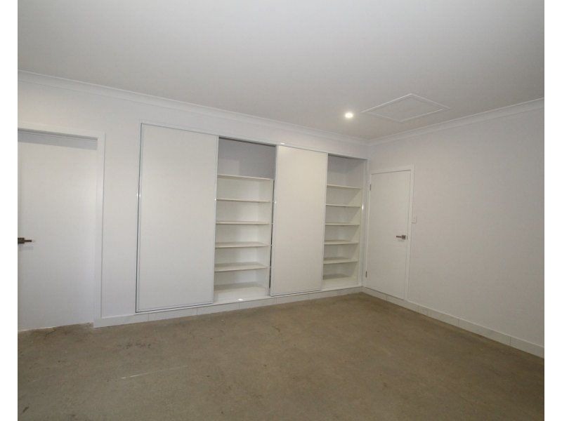 2 Spinnaker Street, South Mission Beach QLD 4852