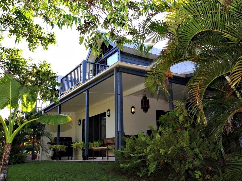 1/18 Giufre Crescent, Wongaling Beach QLD 4852
