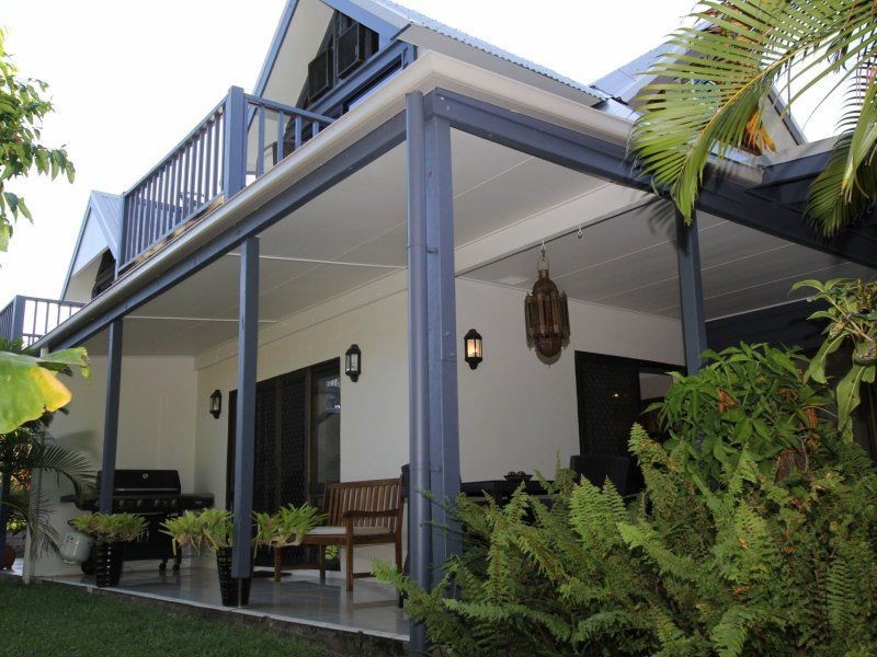 1/18 Giufre Crescent, Wongaling Beach QLD 4852