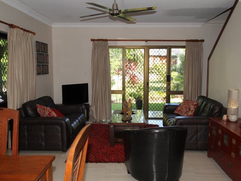 1/18 Giufre Crescent, Wongaling Beach QLD 4852