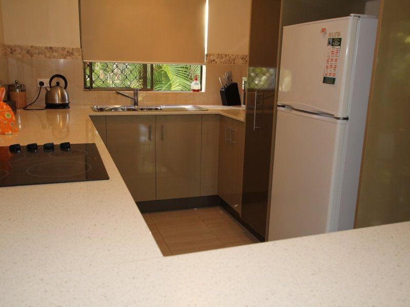 1/18 Giufre Crescent, Wongaling Beach QLD 4852