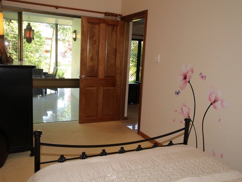 1/18 Giufre Crescent, Wongaling Beach QLD 4852