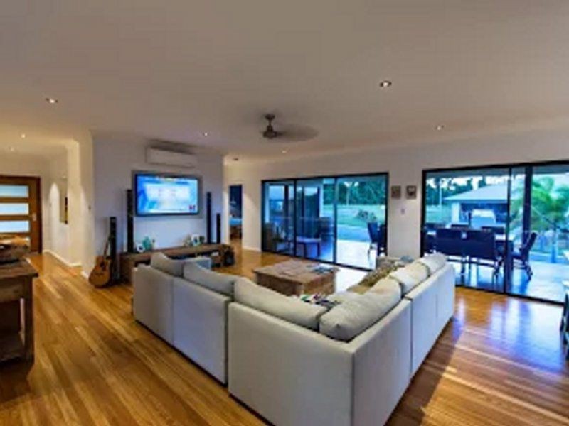 1 Purtaboi Close, Mission Beach QLD 4852