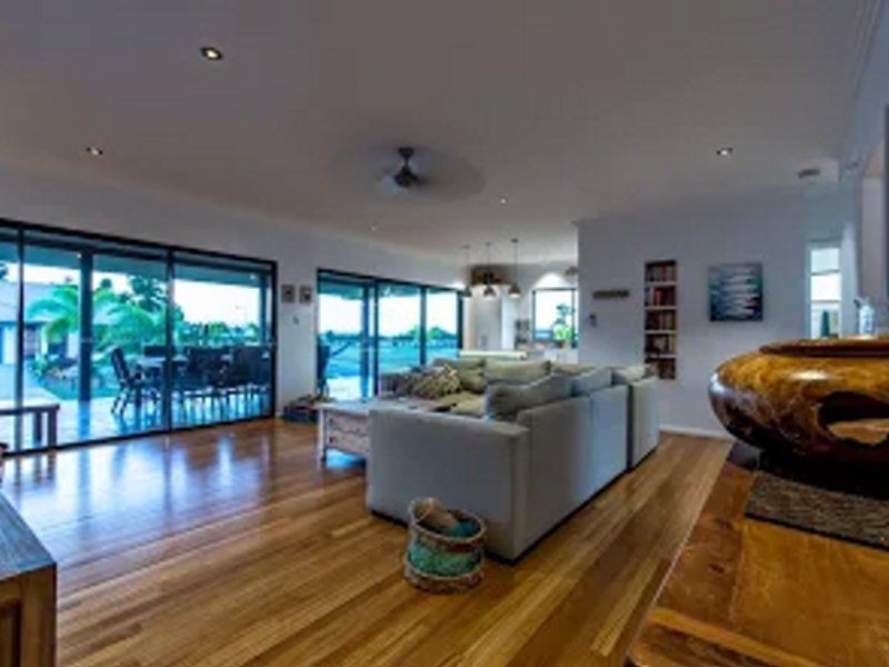 1 Purtaboi Close, Mission Beach QLD 4852