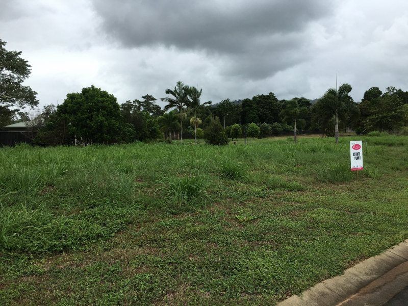 4 Reef Close, Mission Beach QLD 4852