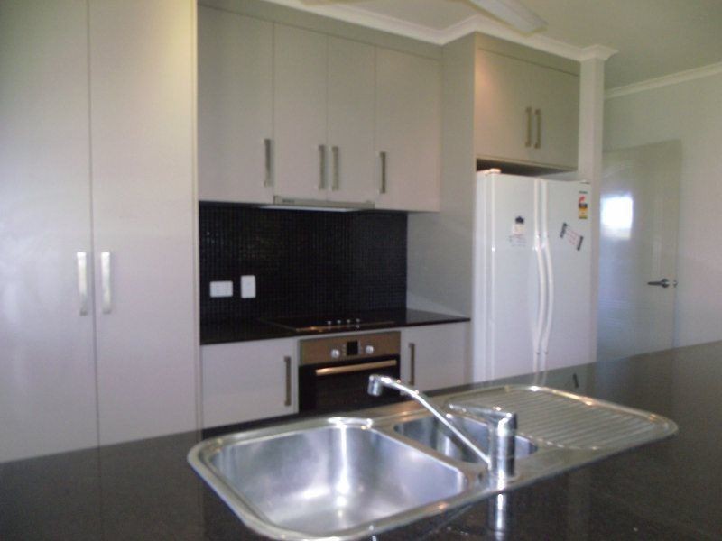 4/34 Mariner Drive, South Mission Beach QLD 4852