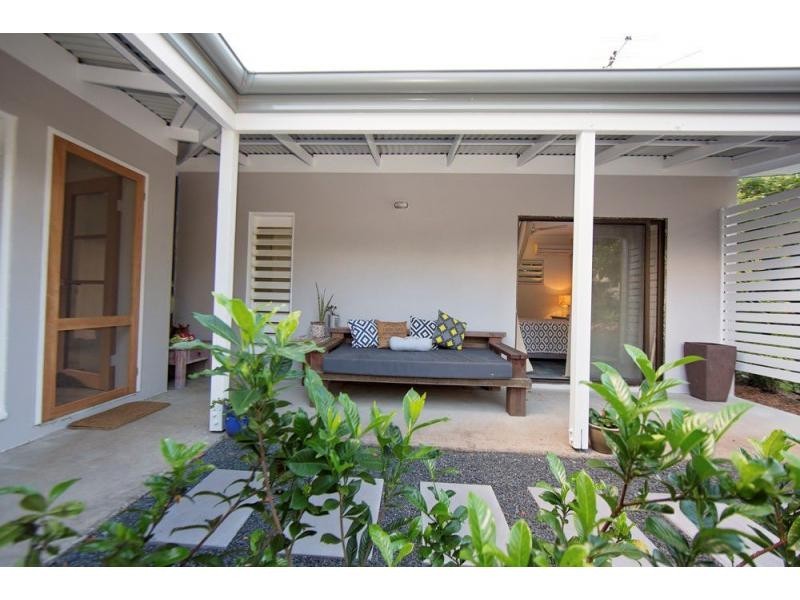 2 Wildsoet Street, Wongaling Beach QLD 4852