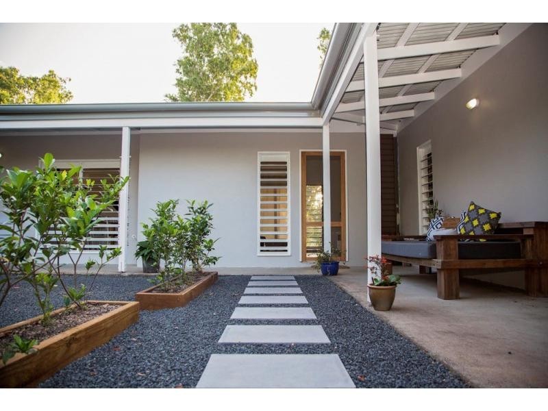 2 Wildsoet Street, Wongaling Beach QLD 4852