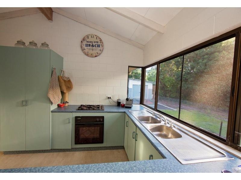 2 Wildsoet Street, Wongaling Beach QLD 4852