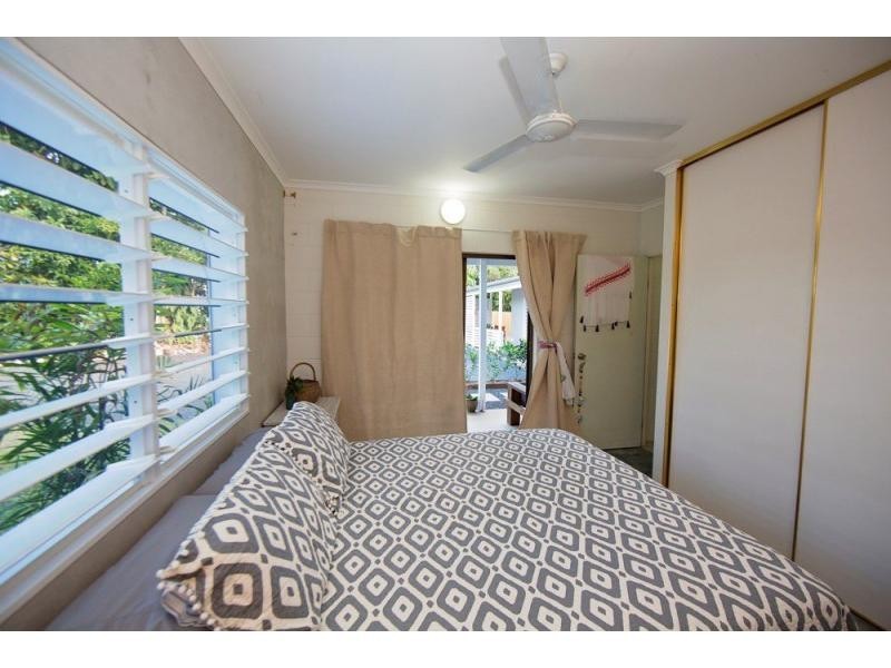 2 Wildsoet Street, Wongaling Beach QLD 4852