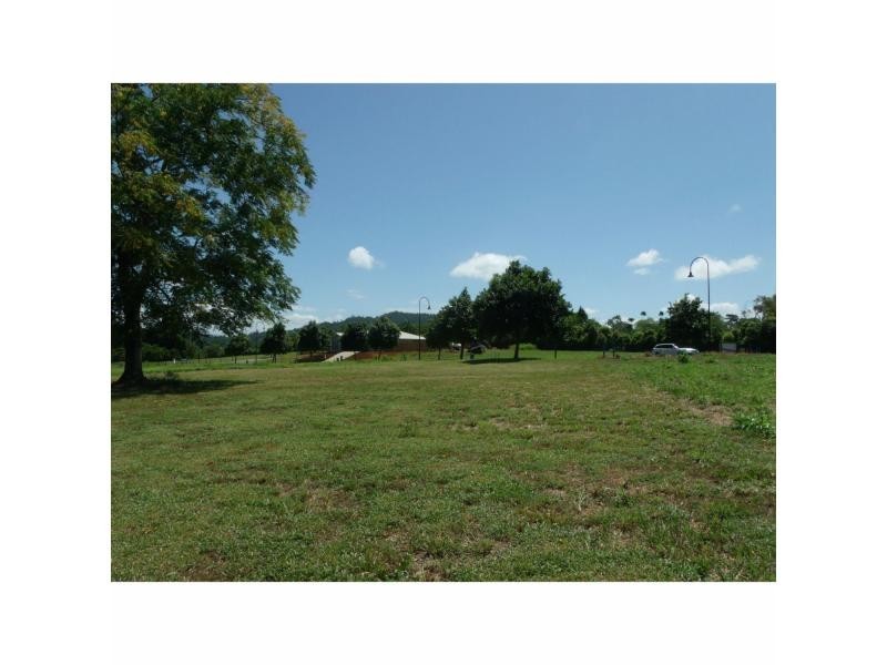 12 Coral Close, Mission Beach QLD 4852