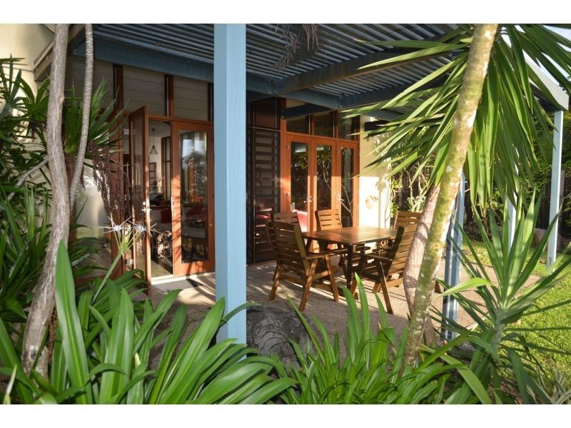 1/64 Reid Road, Wongaling Beach QLD 4852