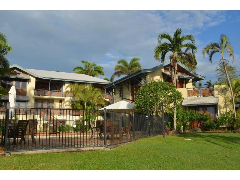 1/64 Reid Road, Wongaling Beach QLD 4852