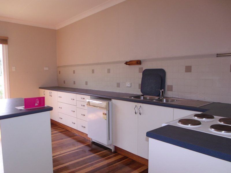 61144 Bruce Highway, El Arish QLD 4855