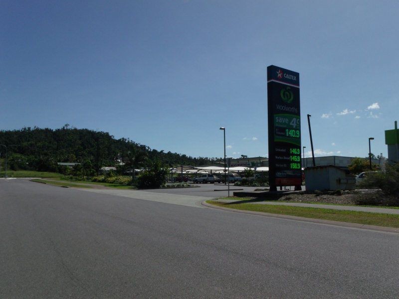 30 Reef Street, Wongaling Waters, Wongaling Beach QLD 4852