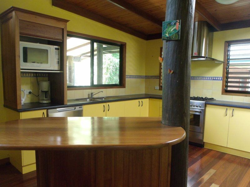 Wongaling Beach QLD 4852