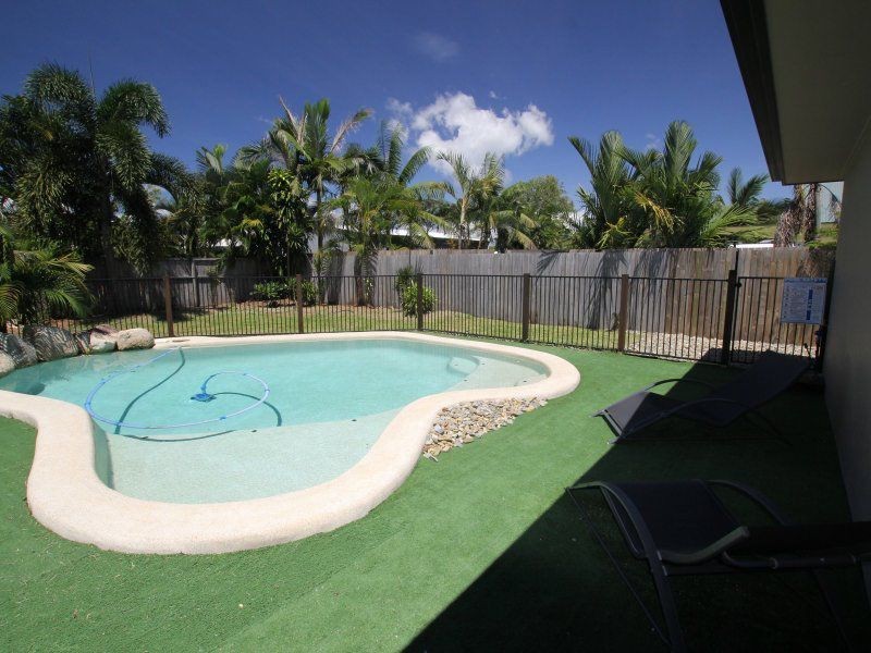 37 Midshipman Street, South Mission Beach QLD 4852