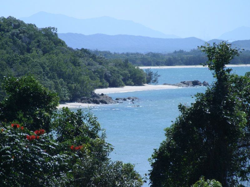 142 Garners Beach Road, Garners Beach QLD 4852