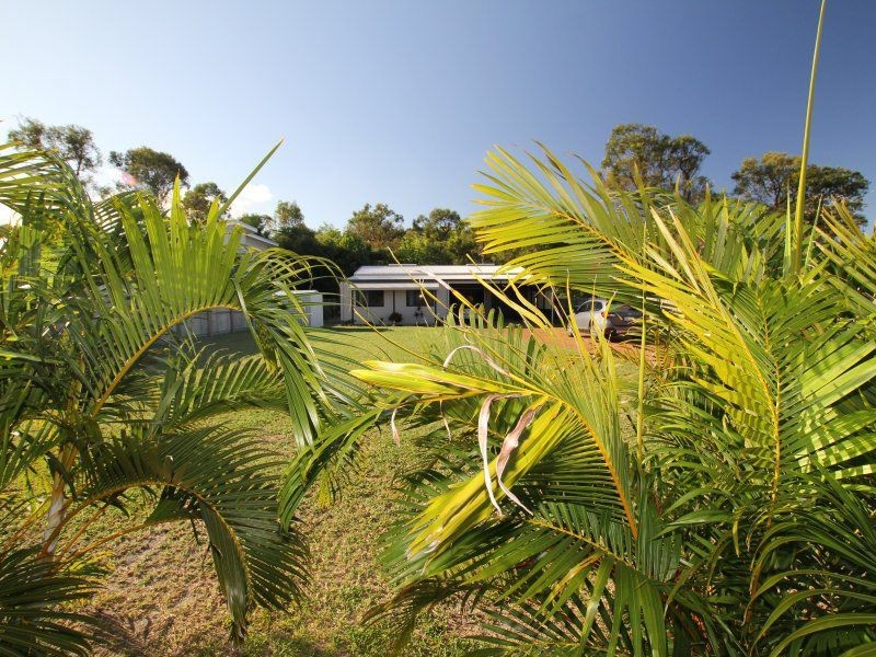 42 Mariner Drive, South Mission Beach QLD 4852