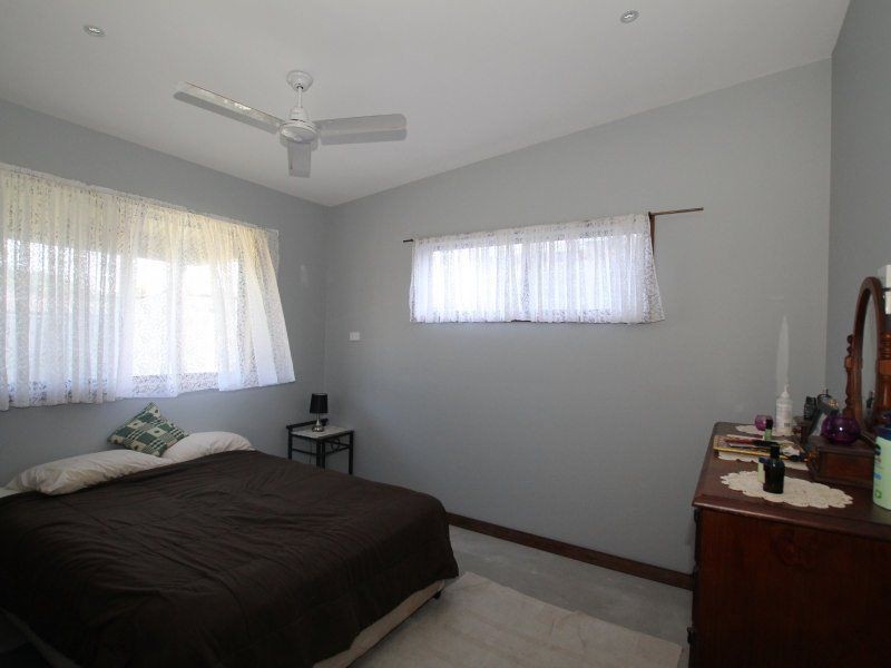 42 Mariner Drive, South Mission Beach QLD 4852