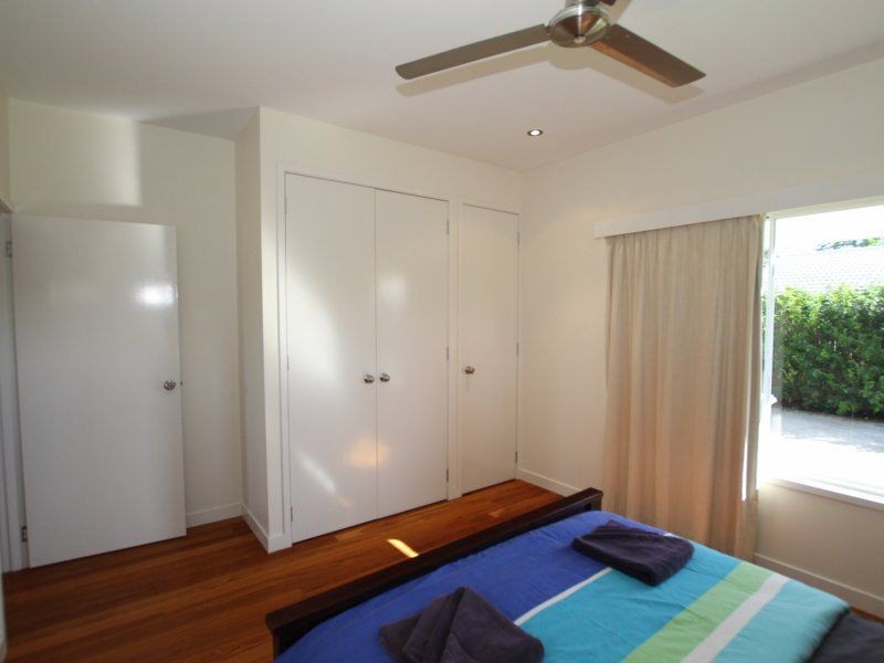 4 Southward Street, Mission Beach QLD 4852