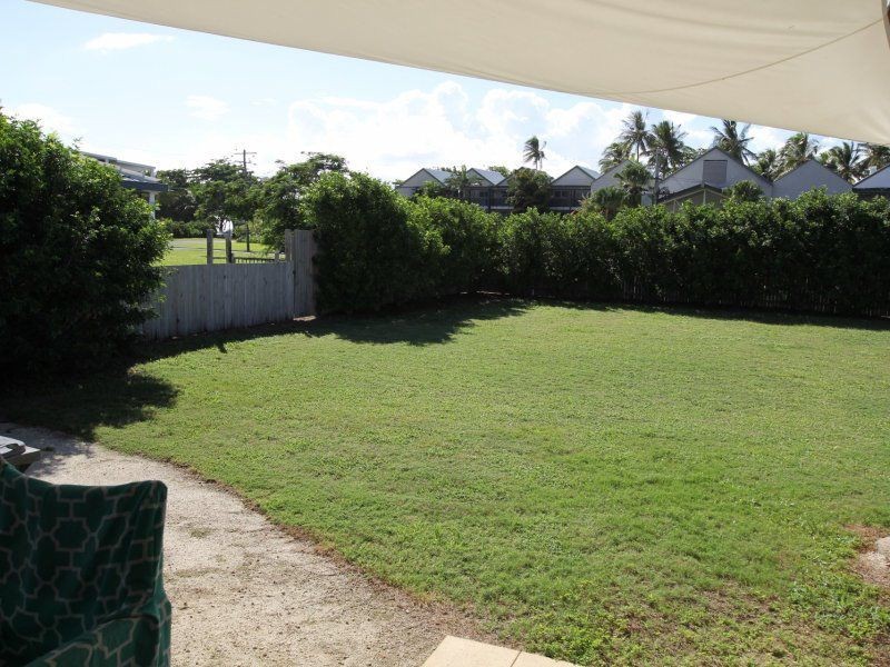 4 Southward Street, Mission Beach QLD 4852