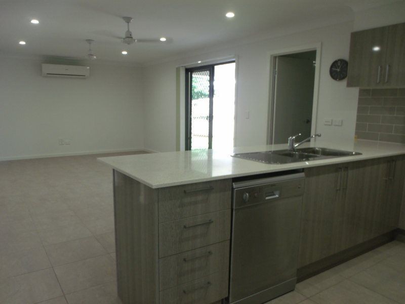 3 Coral Close, Mission Beach QLD 4852