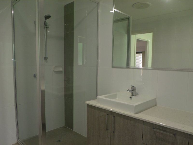 3 Coral Close, Mission Beach QLD 4852