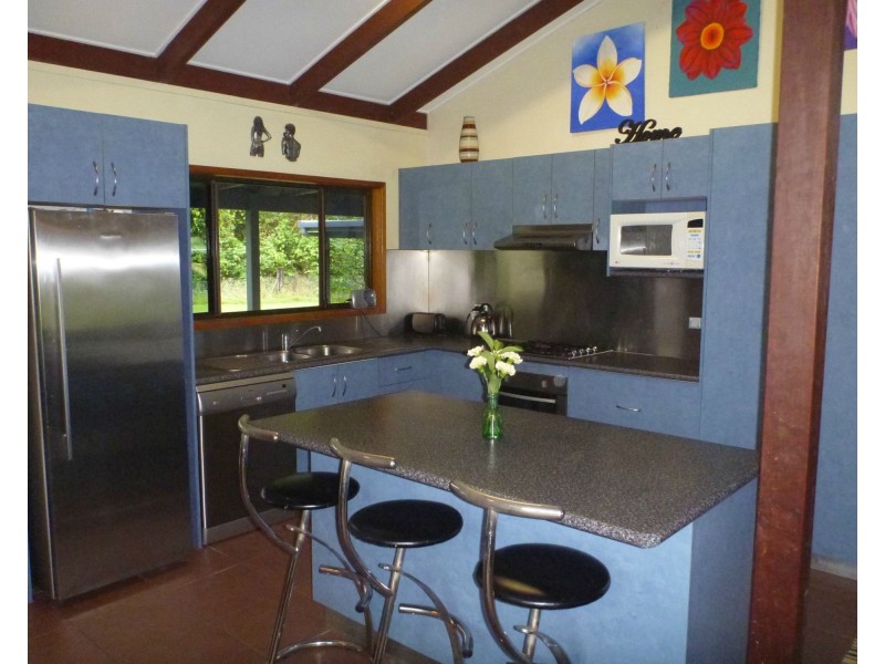 8 Schumann Road, Djarawong QLD 4854