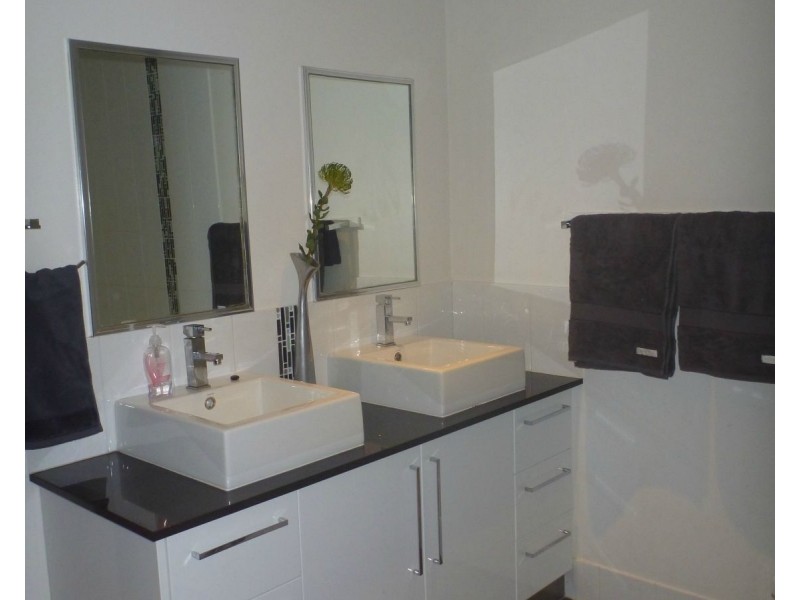 8 Schumann Road, Djarawong QLD 4854