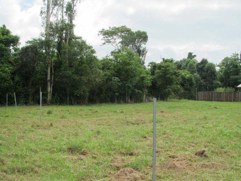 2 Sanctuary Crescent, Wongaling Beach QLD 4852