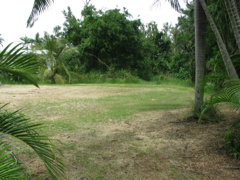 1 Bunting Street, Wongaling Beach QLD 4852