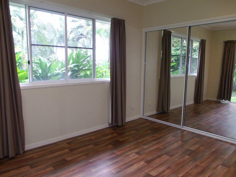 15 Spurwood Close, Wongaling Beach QLD 4852