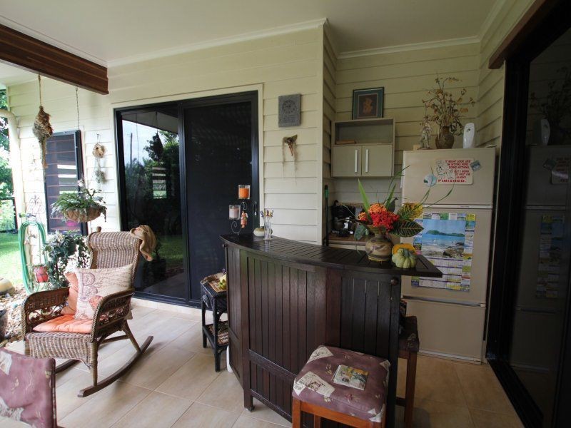 1 Riverside Terrace, South Mission Beach QLD 4852