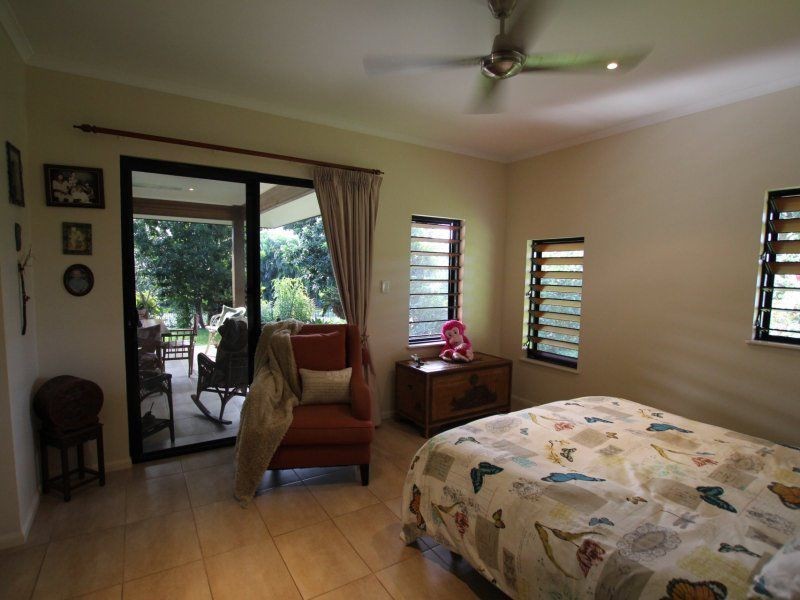 1 Riverside Terrace, South Mission Beach QLD 4852