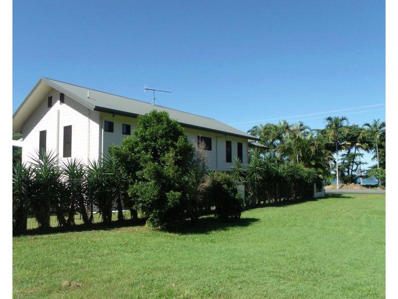 84 Porter Promenade, Mission Beach QLD 4852